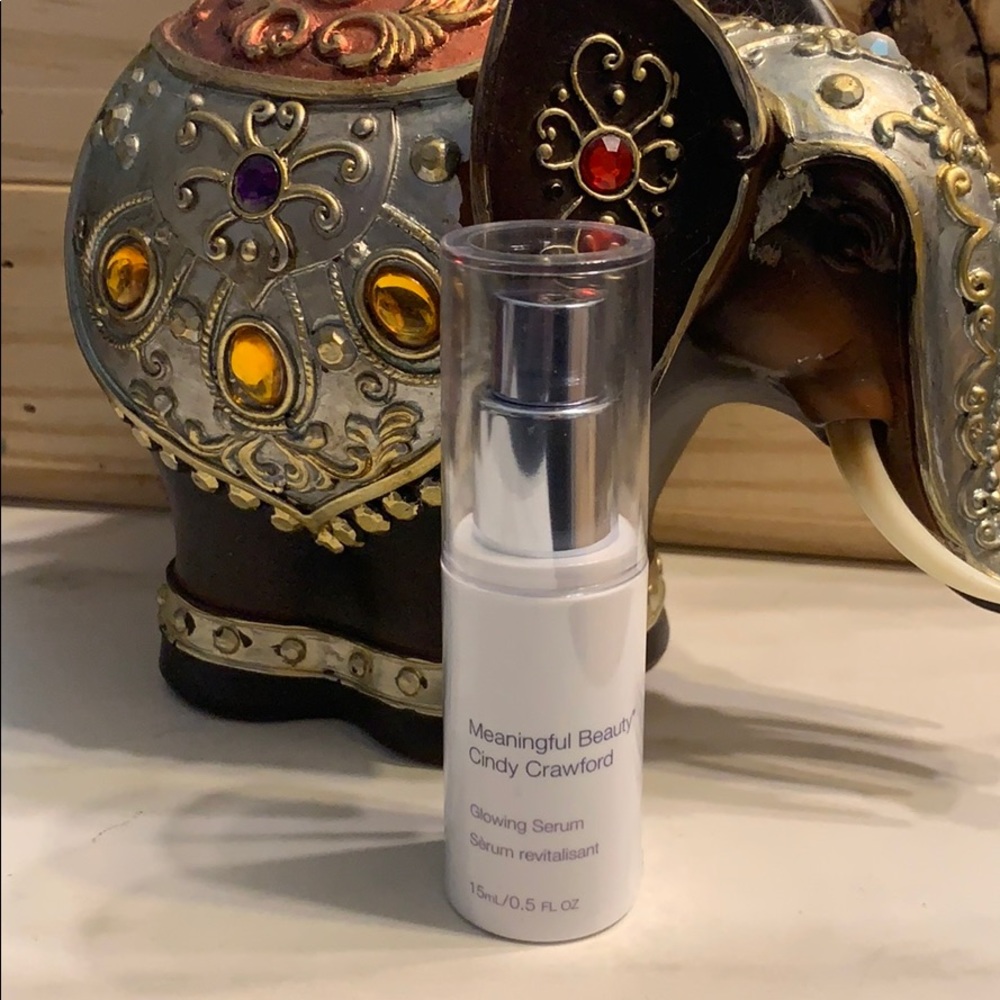 Cindy Crawford Glowing Serum